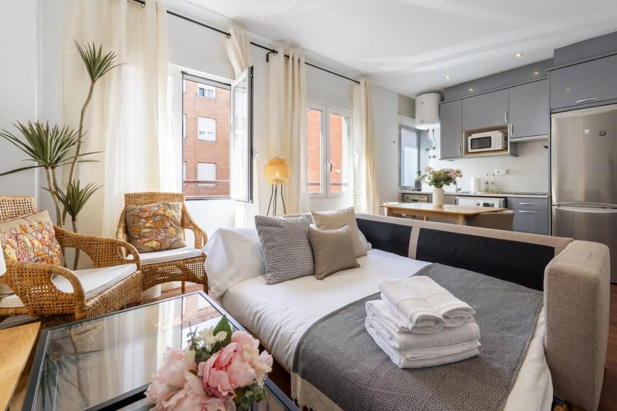 Apartamento For Acogedor De 1 Temporal Mal72b *